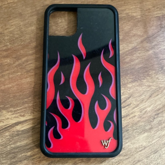 Wildflower 11 pro max case - Picture 2 of 2